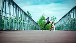 解析博彩游戏的“返还率”：哪种游戏才是相对最公平的？（从返还率看博彩游戏：哪种玩法更公平？）